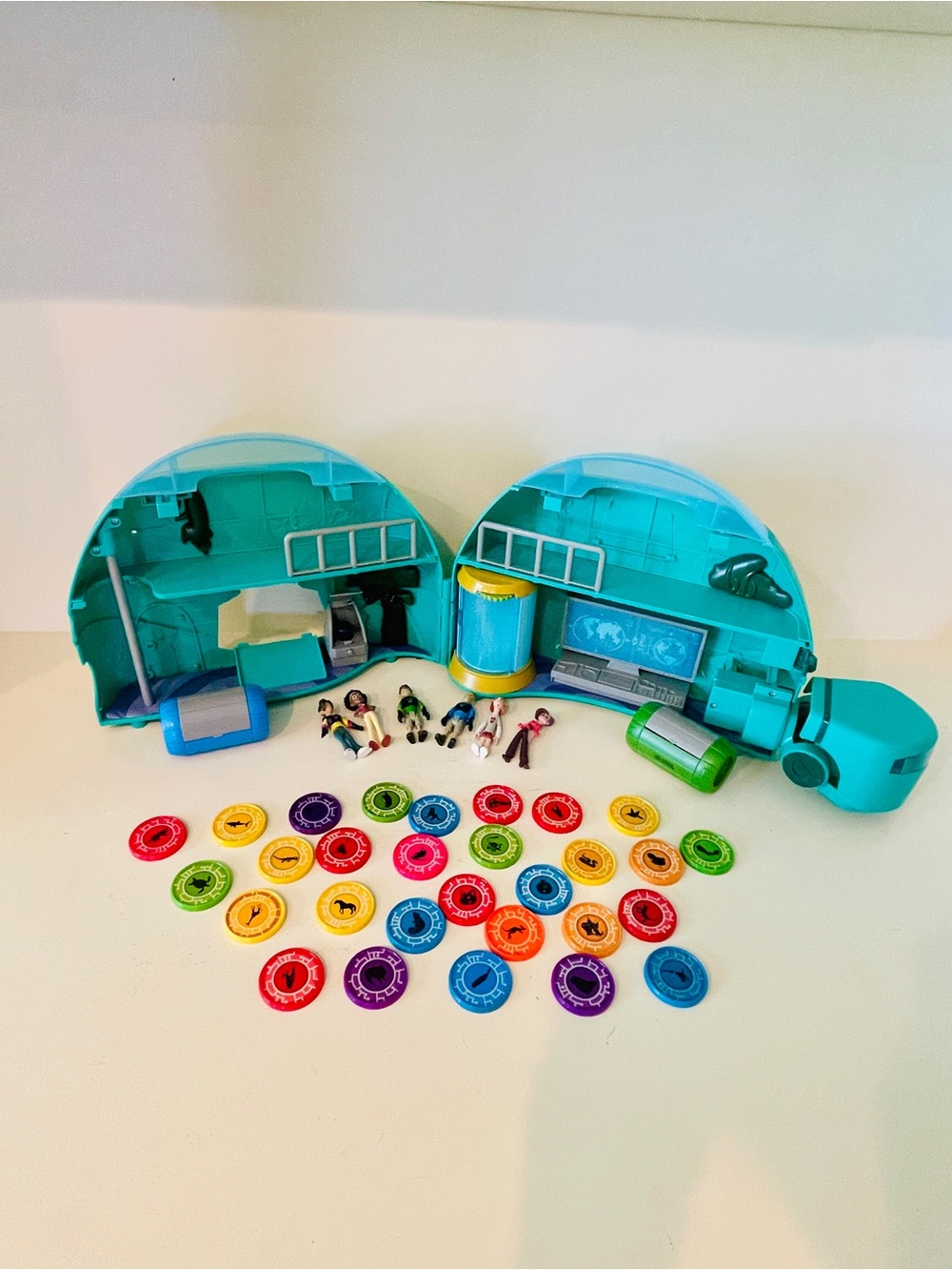 Wild Kratts 2015 Retired RARE Tortuga Base Station 6 characters 29 Coins Lot PBS